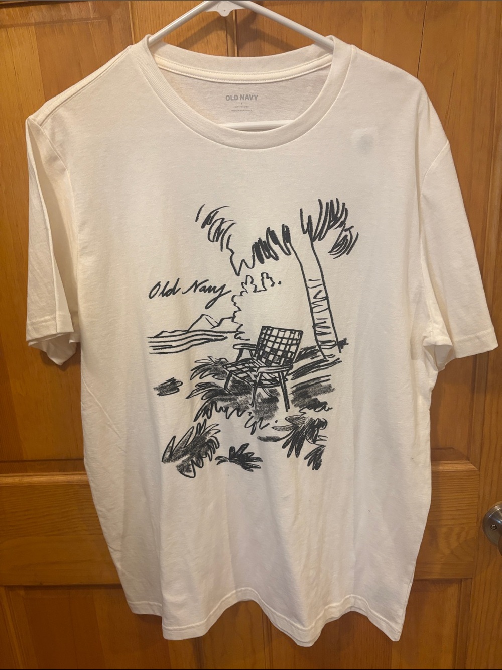 Old Navy White Short-Sleeve Tropical Graphic Tee